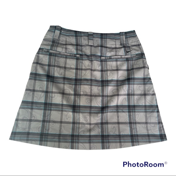 Nike Dri-Fit Golf Skort - Picture 4 of 9